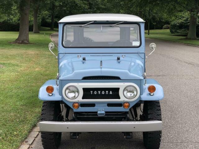 Toyota FJ Cruiser 1969 image number 40