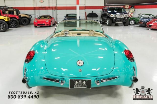 Chevrolet Corvette 1956 image number 18