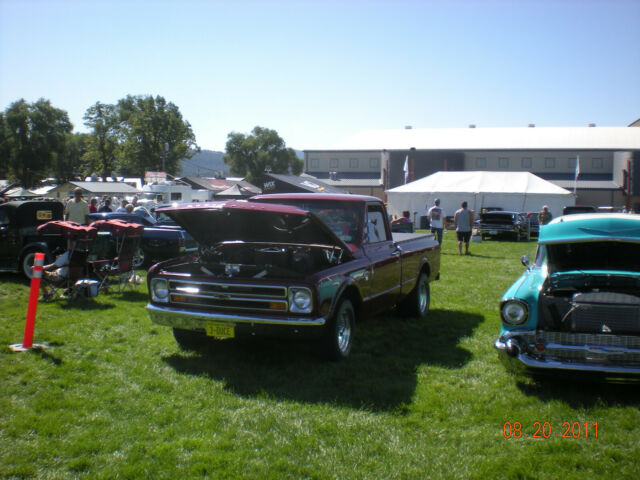 Chevrolet C-10 1967 image number 0