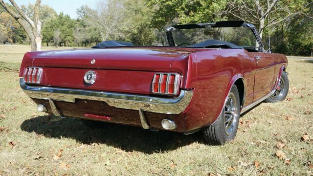 Ford Mustang 1965 image number 19