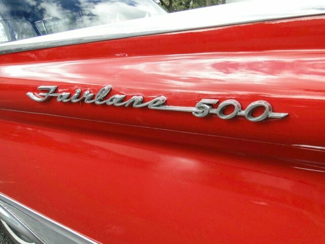 Ford Fairlane 1959 image number 44