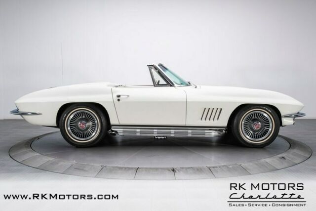 Chevrolet Corvette 1967 image number 40