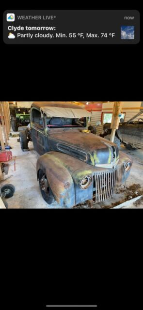 Ford 1 Ton Pickup 1946 image number 11