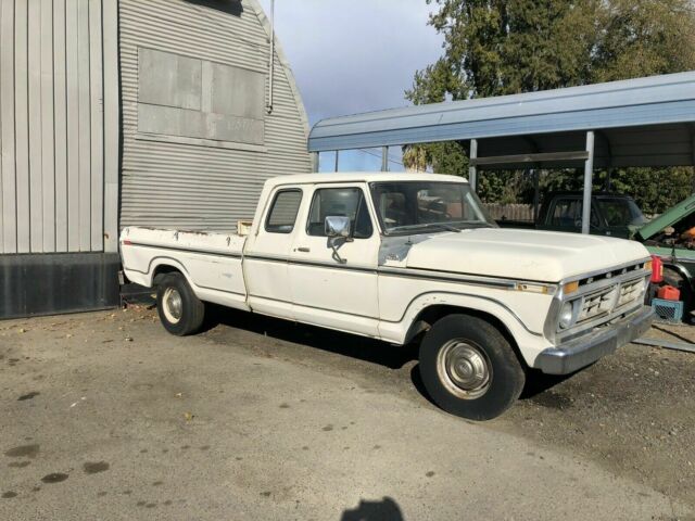 Ford F250 1977 image number 0