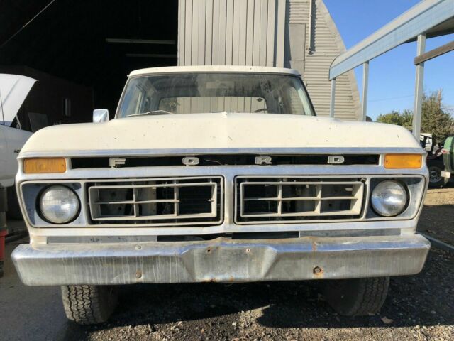 Ford F250 1977 image number 17