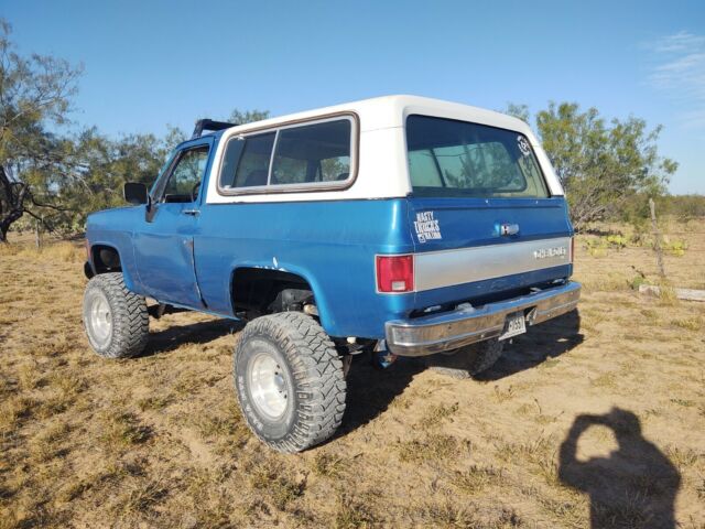 Chevrolet Blazer 1977 image number 2