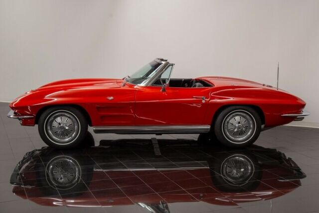 Chevrolet Corvette 1964 image number 26