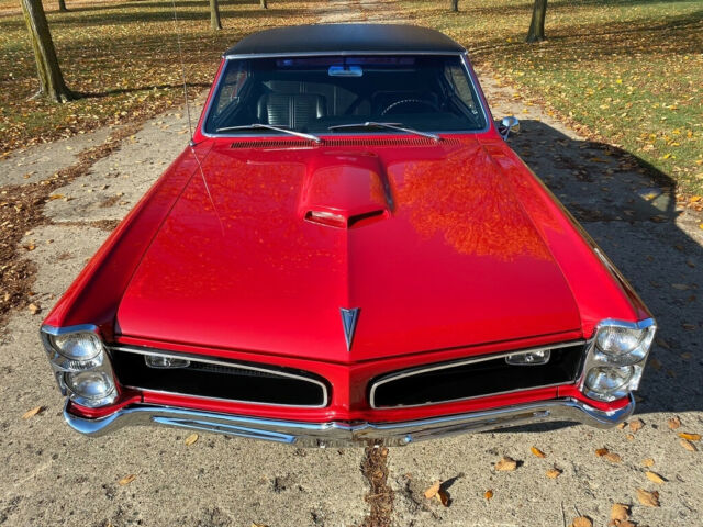 Pontiac GTO 1966 image number 10