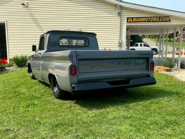 Chevrolet C-10 1965 image number 17