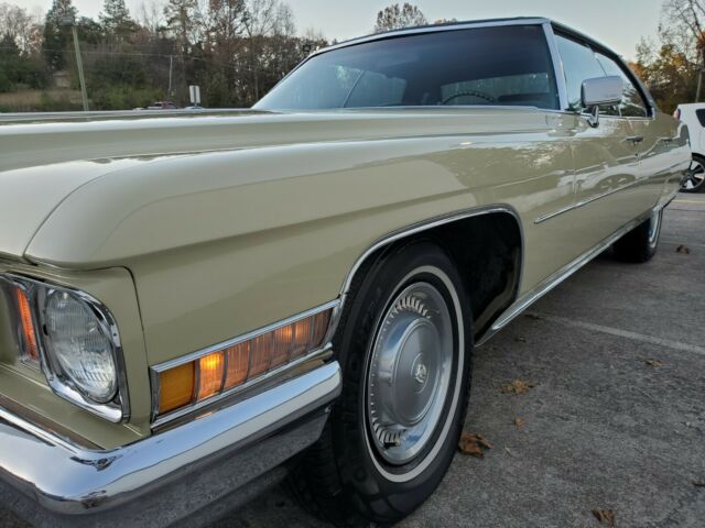 Cadillac DeVille 1972 image number 26