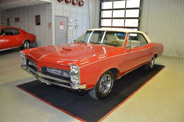 Pontiac GTO 1967 image number 2