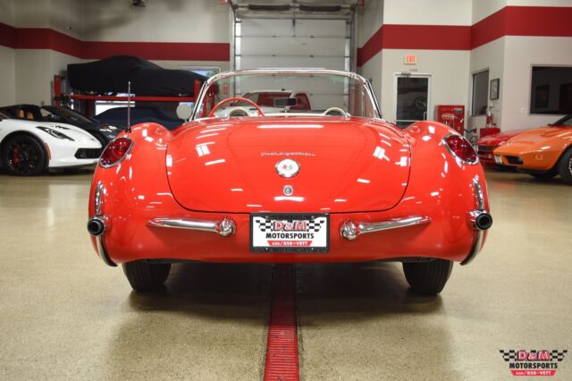 Chevrolet Corvette 1957 image number 27