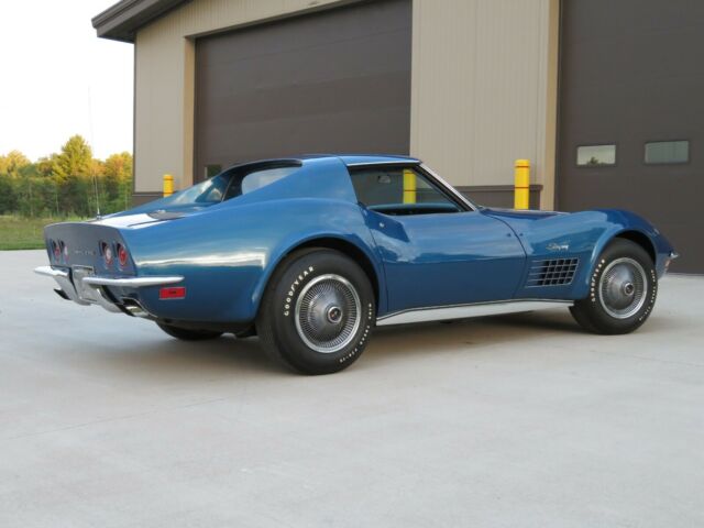 Chevrolet Corvette 1971 image number 1