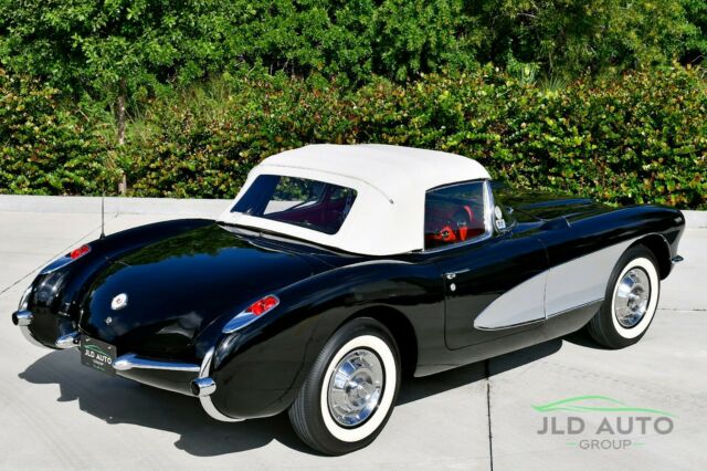 Chevrolet Corvette 1957 image number 26