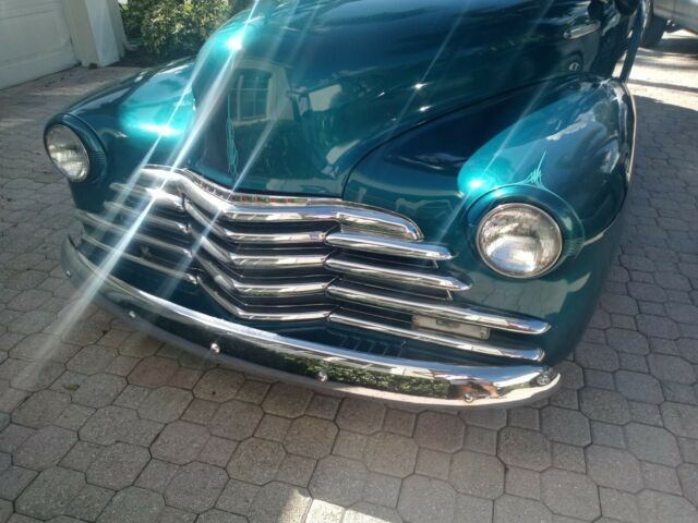 Chevrolet Fleetline Aero-Sedan 1947 image number 26