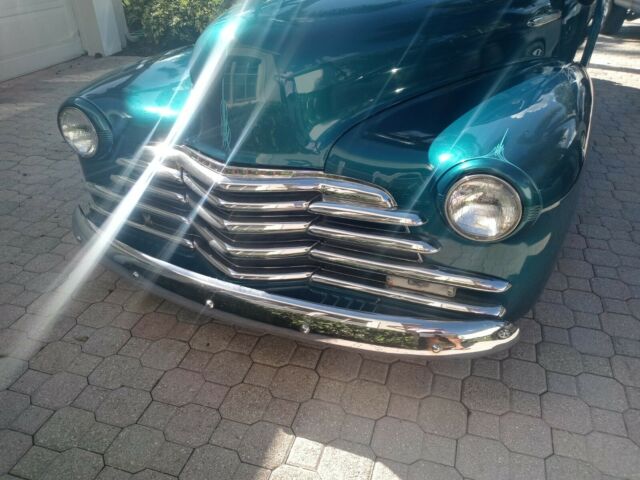 Chevrolet Fleetline Aero-Sedan 1947 image number 29