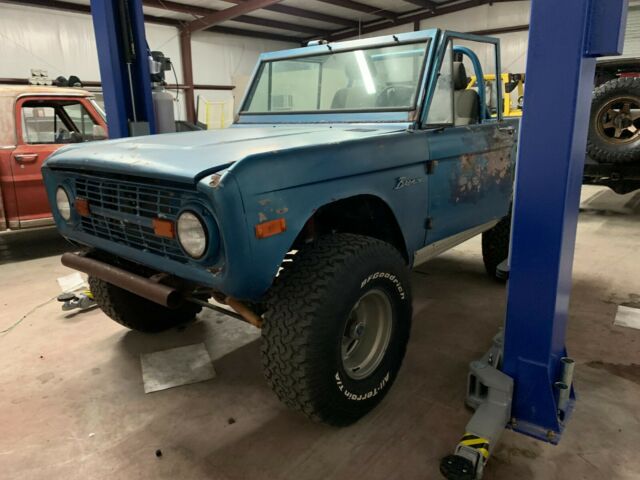 Ford Bronco 1970 image number 24