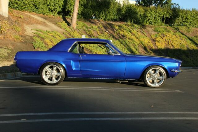 Ford Mustang 1968 image number 11