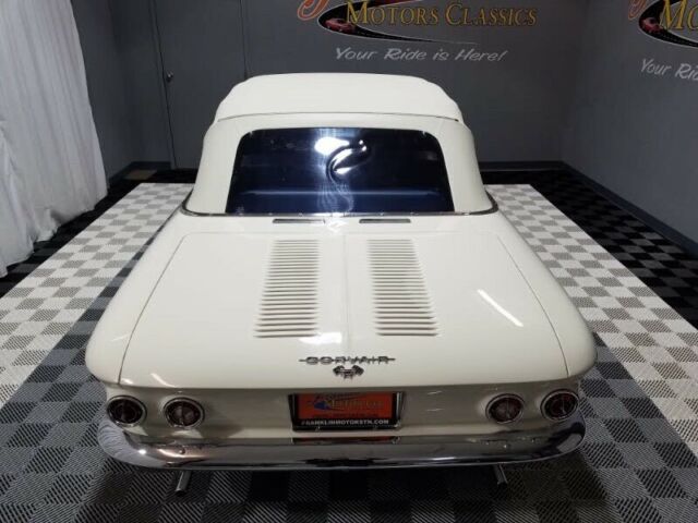 Chevrolet Corvair 1963 image number 0