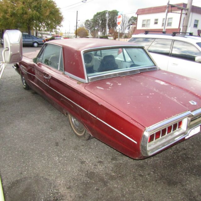 Ford Thunderbird 1965 image number 17