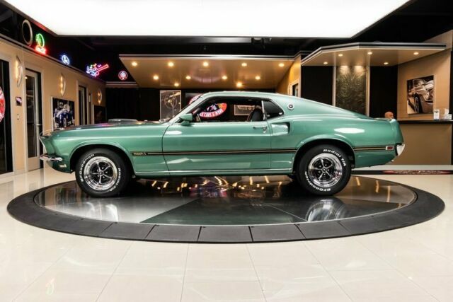 Ford Mustang 1969 image number 17