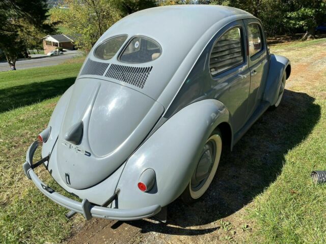 Volkswagen Beetle 1100 1950 image number 18