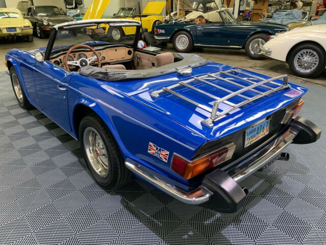 Triumph TR-6 1976 image number 11