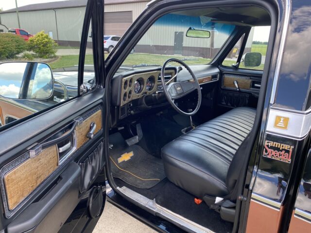 Chevrolet K-20 1977 image number 23