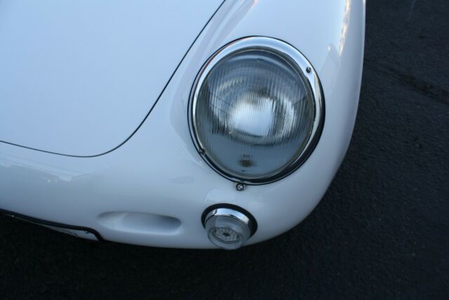 Porsche 550 1955 image number 10