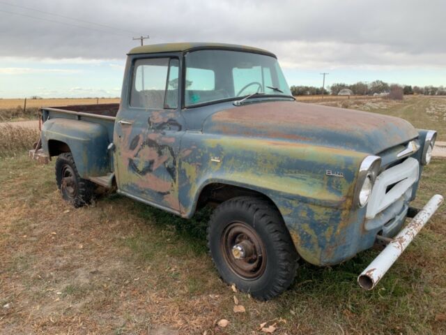 International Harvester A120 1958 image number 1