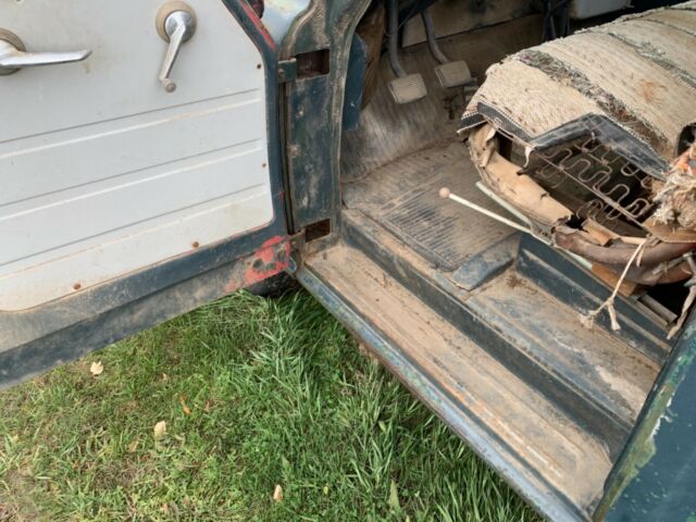 International Harvester A120 1958 image number 11