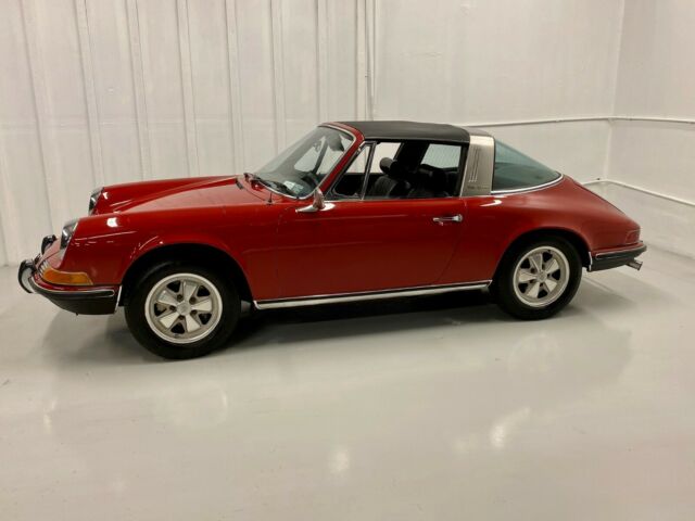 Porsche 911 1970 image number 11