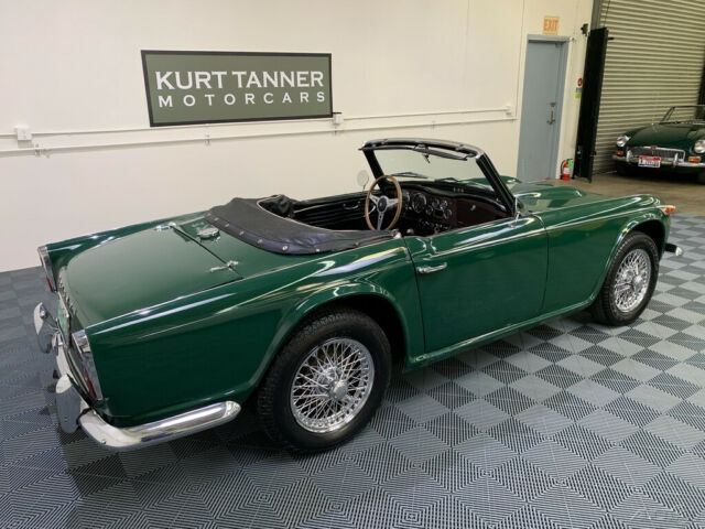 Triumph TR4 1967 image number 20