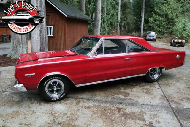 Plymouth GTX 440 4 Speed 1967 image number 27