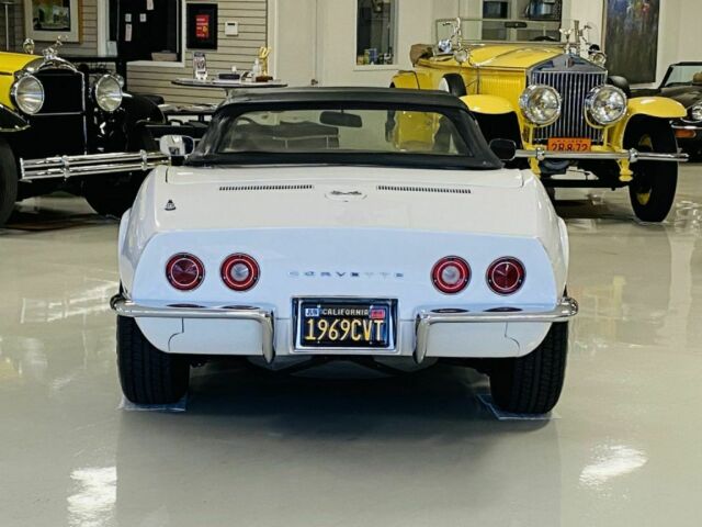 Chevrolet Corvette 1969 image number 18