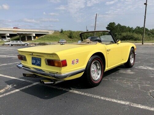 Triumph TR-6 1973 image number 17