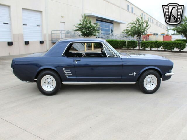 Ford Mustang 1966 image number 3