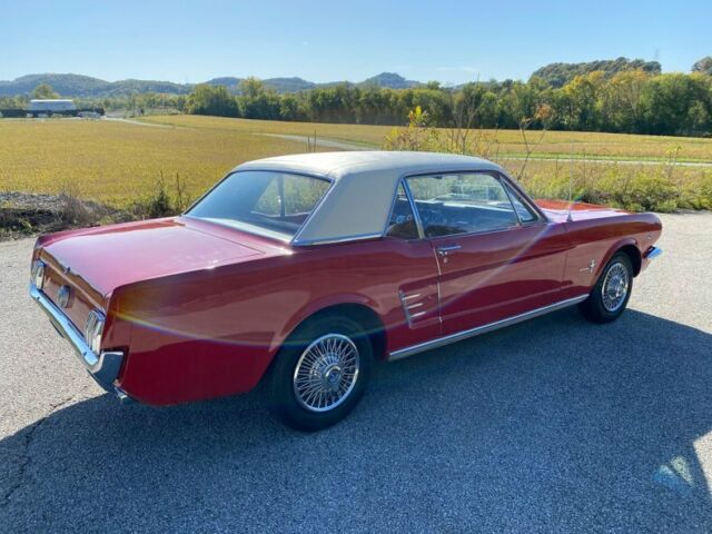 Ford Mustang 1966 image number 30