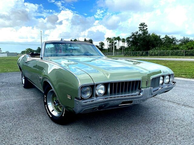 Oldsmobile Cutlass 1969 image number 0