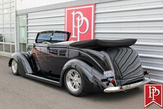 Ford Phaeton 1937 image number 2