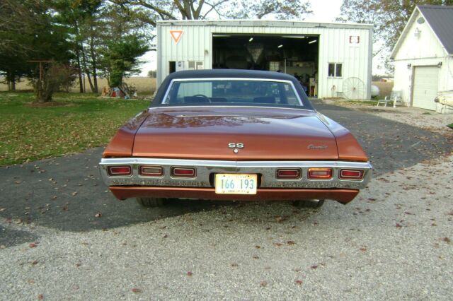 Chevrolet Impala 1969 image number 6