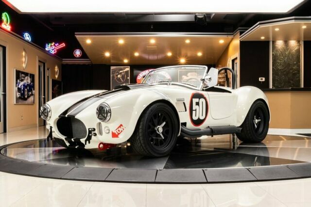 Shelby Cobra 1965 image number 24