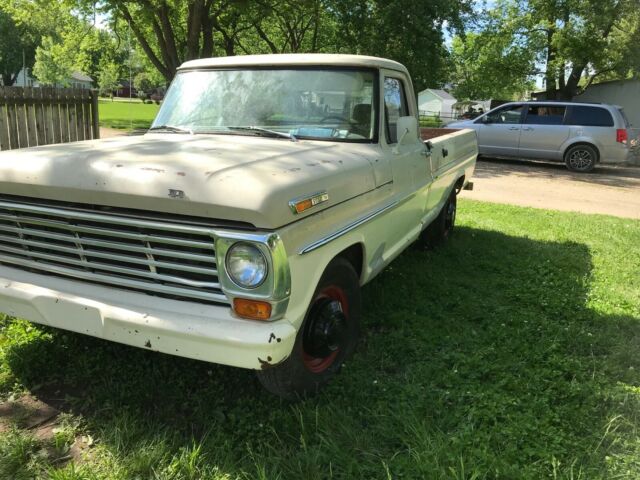 Ford F-250 1967 image number 17