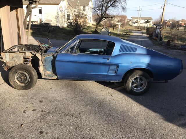 Ford Mustang 1967 image number 2