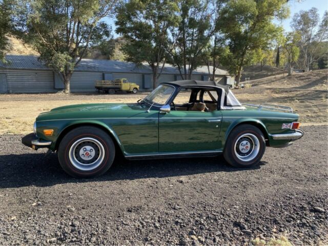 Triumph TR-6 1975 image number 2