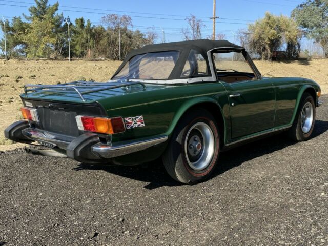 Triumph TR-6 1975 image number 30