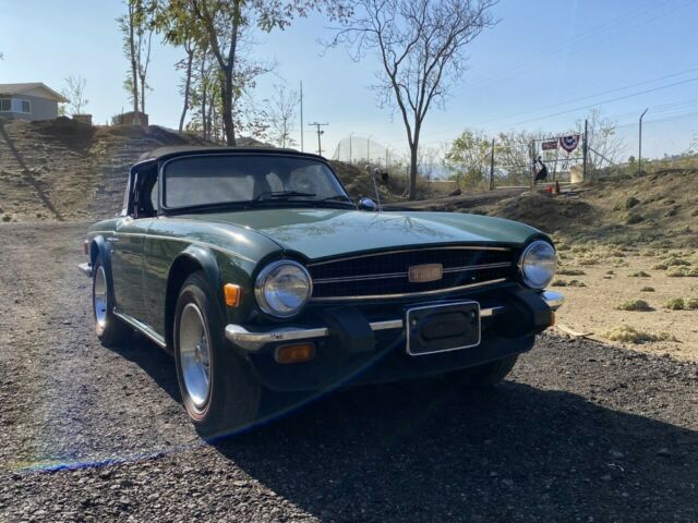 Triumph TR-6 1975 image number 32