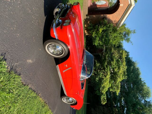 Chevrolet Corvette 1962 image number 10