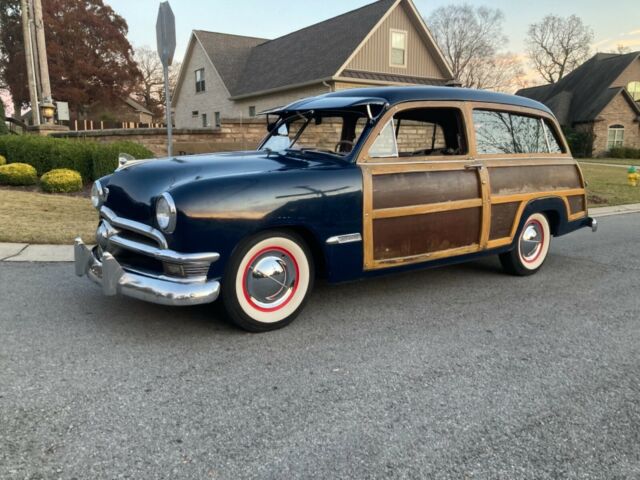 Ford Country Squire 1950 image number 0