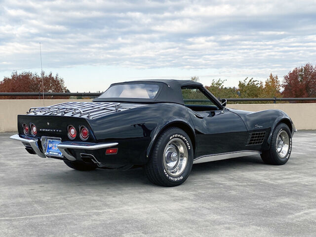 Chevrolet Corvette 1972 image number 2